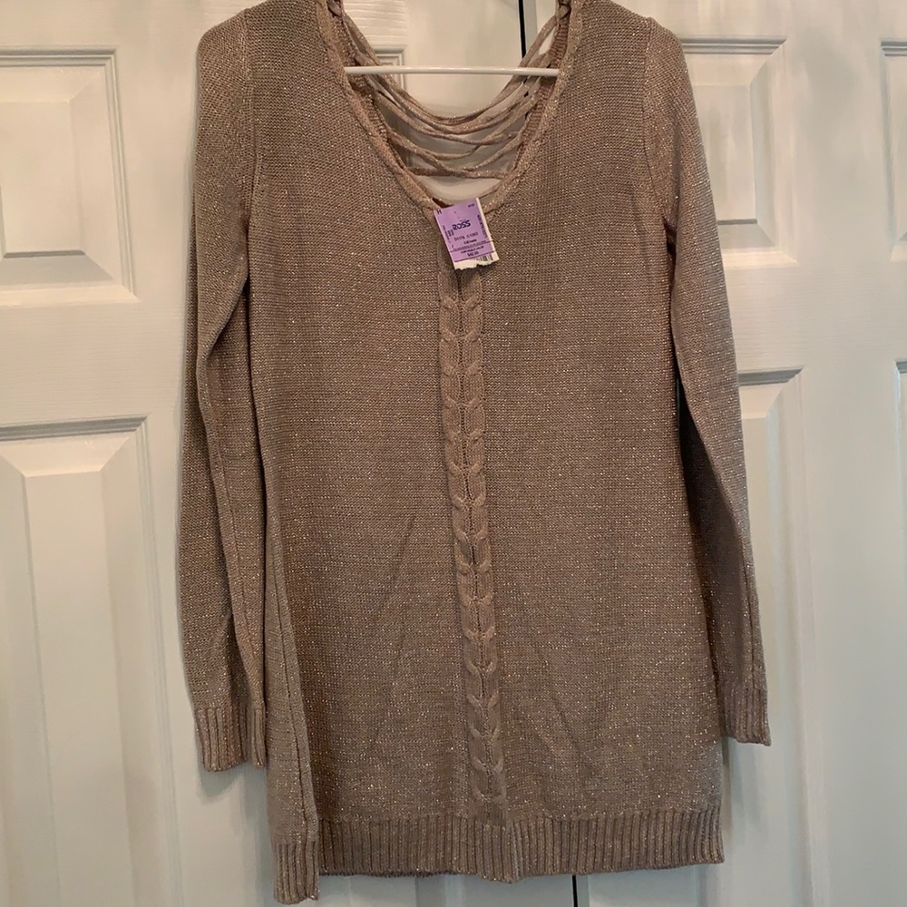 Belldini size s women’s sweater new with tag